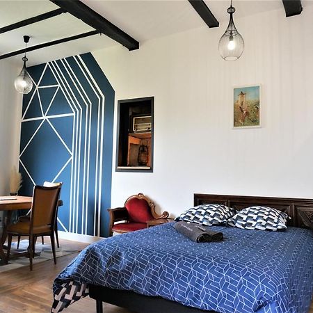Gite Du Tourneur Studio Au Coeur De Saint Cirq Luaran gambar